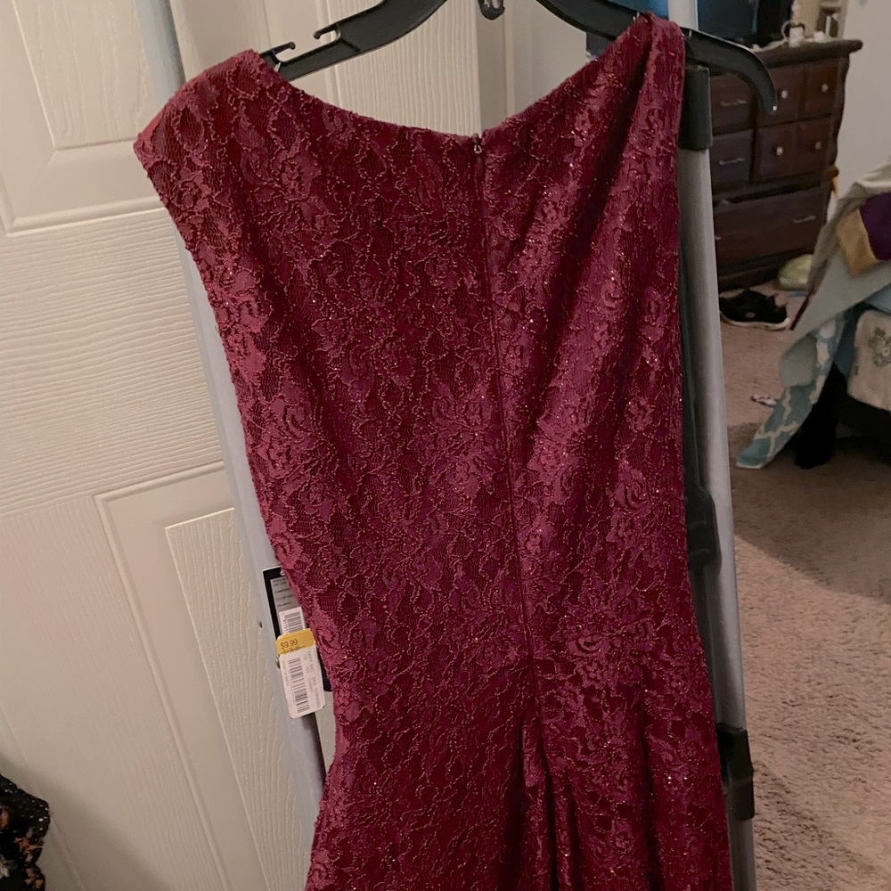 Maroon sparkling dress